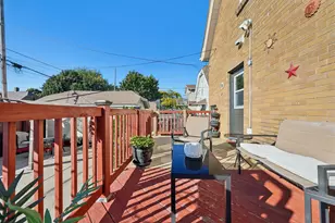 2923 S 15th Pl, Milwaukee, WI 53215 - Photo 49