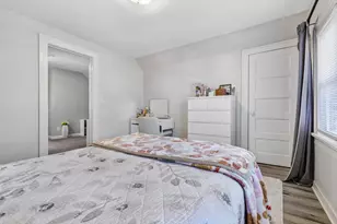 2923 S 15th Pl, Milwaukee, WI 53215 - Photo 31