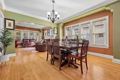 2923 S 15th Pl, Milwaukee, WI 53215 - Photo 11
