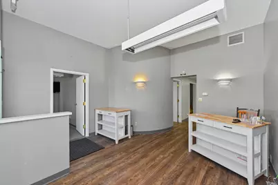8621 W Greenfield Ave, West Allis, WI 53214 - Photo 3