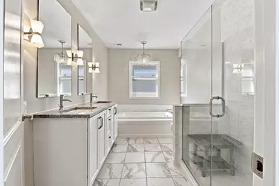 N37W26713  Kopmeier Dr, Pewaukee, WI 53072 - Photo 9