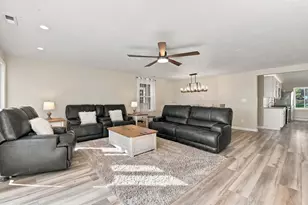 N37W26713 Kopmeier Dr, Pewaukee, WI 53072 - Photo 29