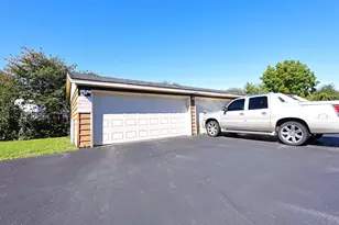 9107 N 85th St, Milwaukee, WI 53224 - Photo 13