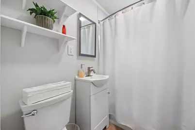 2923 S 15th Pl, Milwaukee, WI 53215 - Photo 21