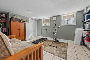 2923 S 15th Pl, Milwaukee, WI 53215 - Photo 35