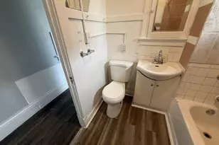 2155 N 32nd St, Milwaukee, WI 53208 - Photo 13