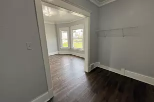 2155 N 32nd St, Milwaukee, WI 53208 - Photo 7