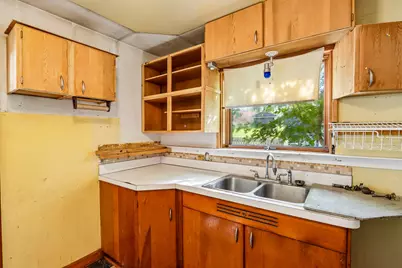 715  Elizabeth St, Oconomowoc, WI 53066 - Photo 13