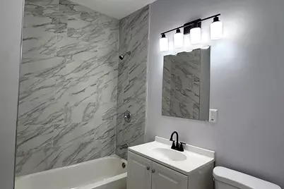 2633 N 20th St #2635, Milwaukee, WI 53206 - Photo 25