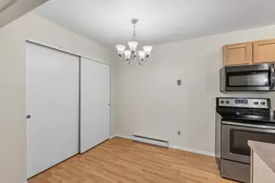 W170N11521 Armada Dr, Germantown, WI 53022 - Photo 17
