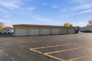 W170N11521 Armada Dr, Germantown, WI 53022 - Photo 3