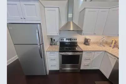 715 N Milwaukee St #302, Milwaukee, WI 53202 - Photo 9