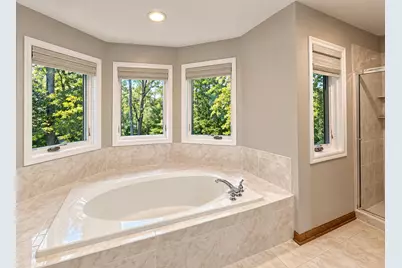 5321  Vicksburgs Dr, Racine, WI 53403 - Photo 19
