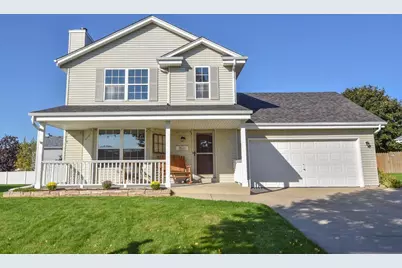 1511  Redtail Dr, Hartford, WI 53027 - Photo 1