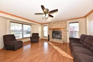 1511 Redtail Dr, Hartford, WI 53027 - Photo 5