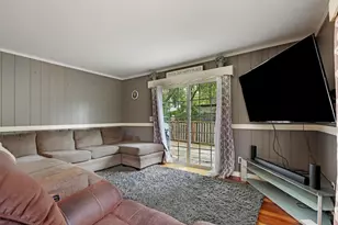 621 Wilmot Ave, Twin Lakes, WI 53181 - Photo 13