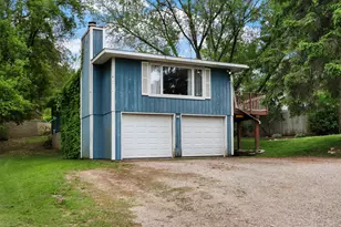 621 Wilmot Ave, Twin Lakes, WI 53181 - Photo 23