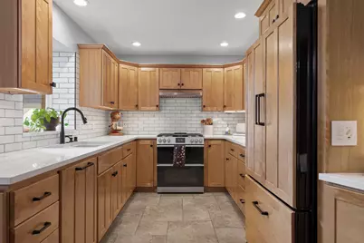 1400  Pine St, Onalaska, WI 54650 - Photo 11