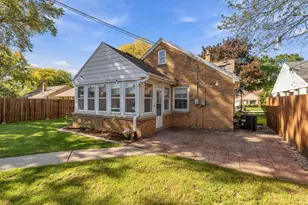 3848 N 101st St, Wauwatosa, WI 53222 - Photo 27