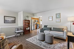 W244N6546 Westchester Dr, Sussex, WI 53089 - Photo 23