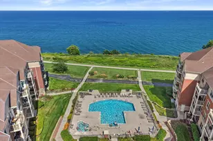 4120 S Lake Dr, Saint Francis, WI 53235 - Photo 1
