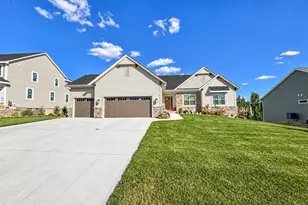 762 Brockway Dr, Mukwonago, WI 53149 - Photo 41