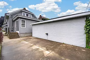 2419 Geneva St, Racine, WI 53402 - Photo 43