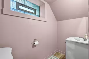 2123 N 71st St, Wauwatosa, WI 53213 - Photo 31