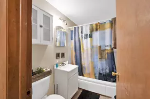 4952 N 50th St, Milwaukee, WI 53218 - Photo 17
