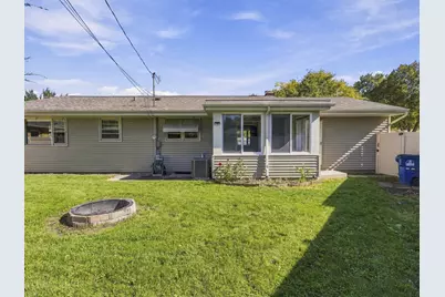 3434  Saint Clair St, Racine, WI 53402 - Photo 23