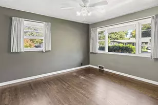 3434 St Clair St, Racine, WI 53402 - Photo 11