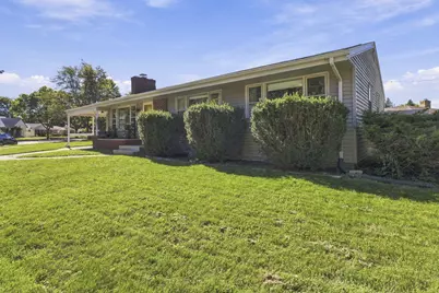 3434  Saint Clair St, Racine, WI 53402 - Photo 25