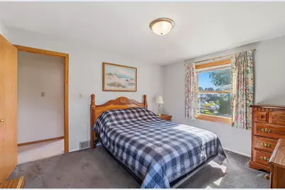 3710 S 15th St, Sheboygan, WI 53081 - Photo 11