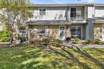 1041  Prairie Dr #102, Racine, WI 53406 - Photo 1