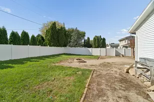1201 Grove St, Beaver Dam, WI 53916 - Photo 5