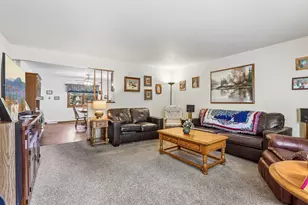 1425 Erin Ln, Waukesha, WI 53188 - Photo 9