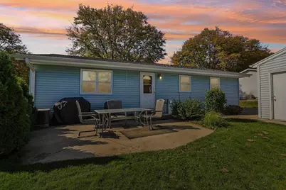 1425  Erin Ln, Waukesha, WI 53188 - Photo 41
