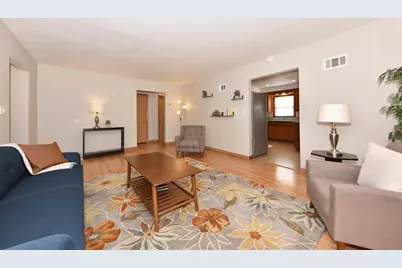2876 S 70th St, Milwaukee, WI 53219 - Photo 5