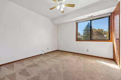 3725 W Loomis Rd, Greenfield, WI 53221 - Photo 21