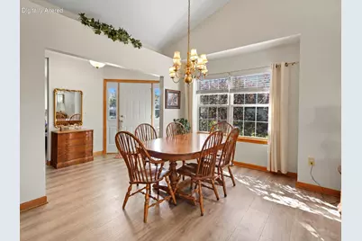 3034  25th St, Kenosha, WI 53144 - Photo 7