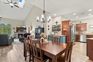 542 Cedar Bluffs Way, Slinger, WI 53086 - Photo 13