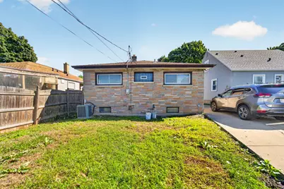 3413 S 2nd St, Milwaukee, WI 53207 - Photo 15