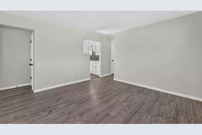 3413 S 2nd St, Milwaukee, WI 53207 - Photo 3