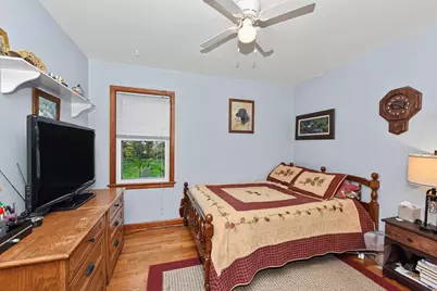 1523 E Tripoli Ave, Milwaukee, WI 53207 - Photo 13