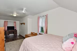 1523 E Tripoli Ave, Milwaukee, WI 53207 - Photo 17