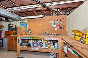 1523 E Tripoli Ave, Milwaukee, WI 53207 - Photo 23
