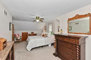 1523 E Tripoli Ave, Milwaukee, WI 53207 - Photo 19