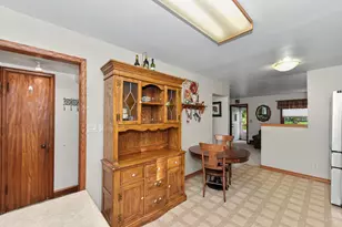 1523 E Tripoli Ave, Milwaukee, WI 53207 - Photo 9