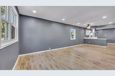 303  Wisconsin Ave, Sheboygan, WI 53081 - Photo 5