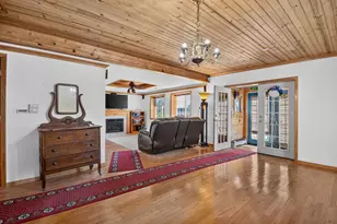 33940 Lagoon Dr, Burlington, WI 53105 - Photo 7